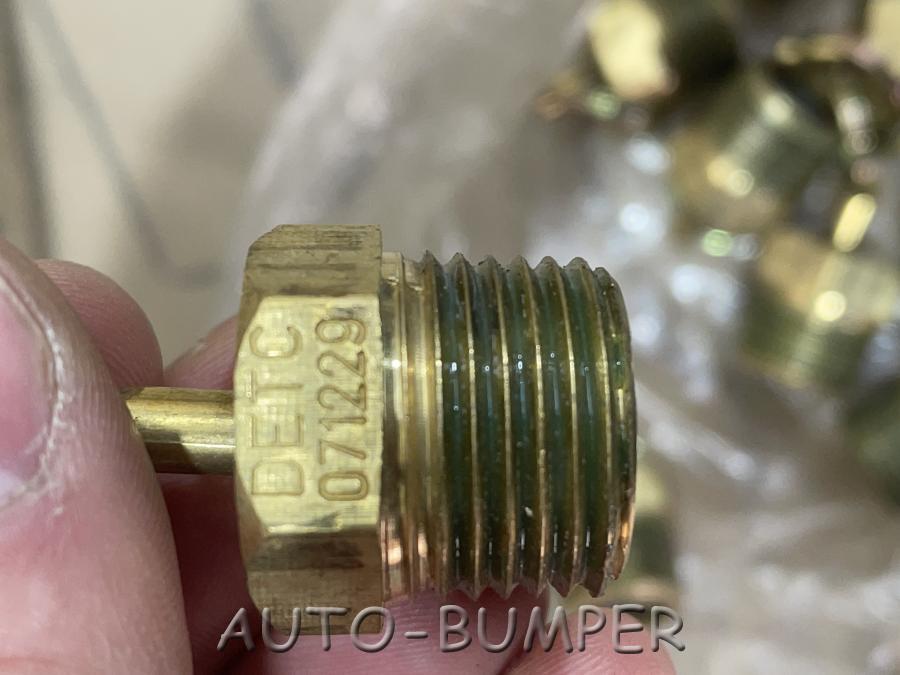 DongFeng Клапан слива конденсата в сборе 3513D-040, 3513D040
